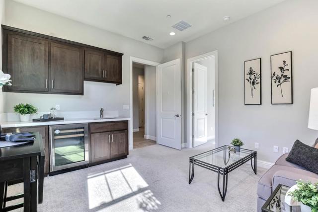 6736 Grasshopper Avenue, Newark CA: https://media.crmls.org/mediaz/155fc9de-50e9-4f66-9aa4-630ddd7e65f1.jpg