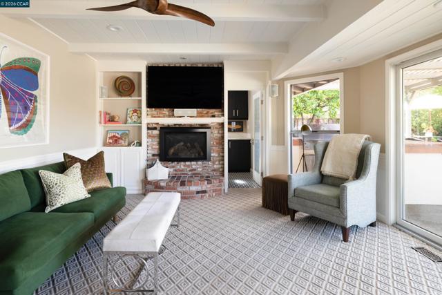 Image 16 of 60 For 136 Shuey Drive