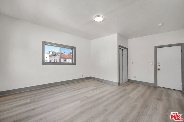 123 S Westmoreland Avenue, Los Angeles CA: https://media.crmls.org/mediaz/1560499c-1024-4752-8c03-c44469ee0555.jpg