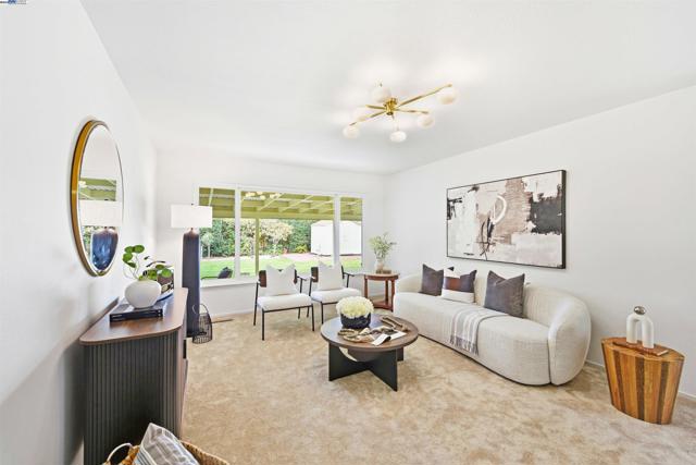 Image 6 of 41 For 5169 Lawler Ave