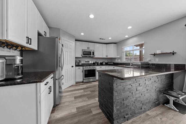 1482 Ridgeline Court, San Diego CA: https://media.crmls.org/mediaz/1561f007-a253-4c5e-a207-c8ea006396e3.jpg