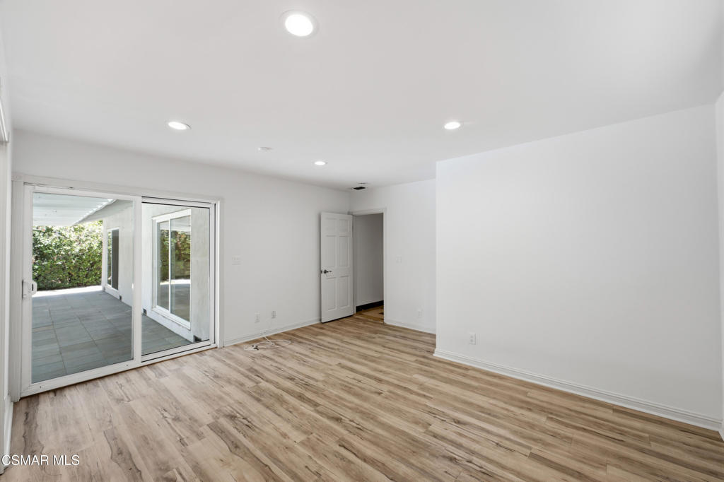 MLS #226003024 image #16