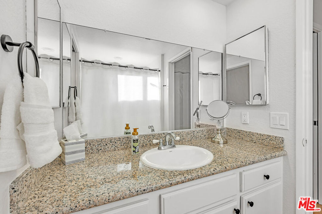 1562ec5a 3524 45c2 B544 65843d34de00