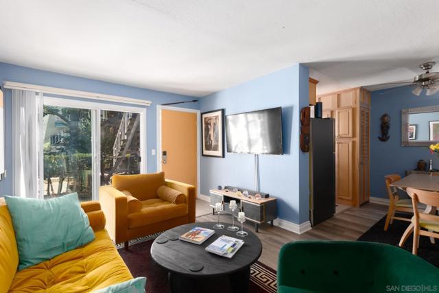 Image 3 of 13 For 4747 Hamilton St  2