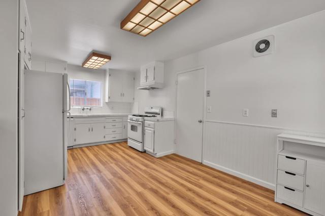 1841 Briarwood Drive, Santa Clara CA: https://media.crmls.org/mediaz/1564e019-c0ca-467e-85a0-b266b83cbcba.jpg