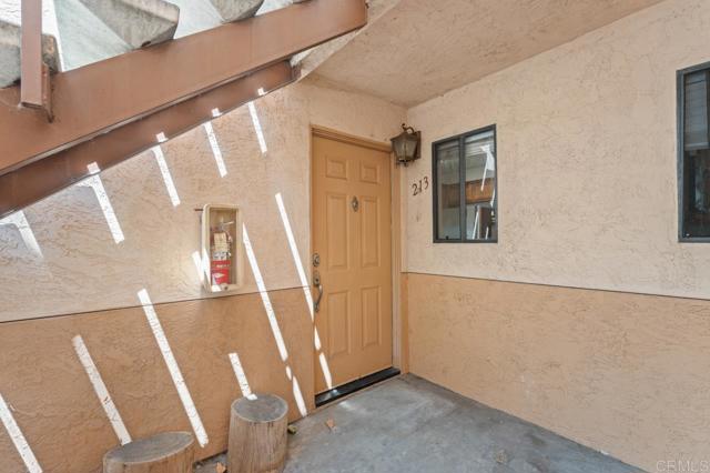 12191 Cuyamaca College Drive, El Cajon CA: https://media.crmls.org/mediaz/1565e356-e793-4fe1-8eb1-ce44030fb9e2.jpg