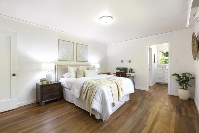 620 Olive Street, Menlo Park CA: https://media.crmls.org/mediaz/15674df5-ba8d-4999-b462-f68a353471a7.jpg
