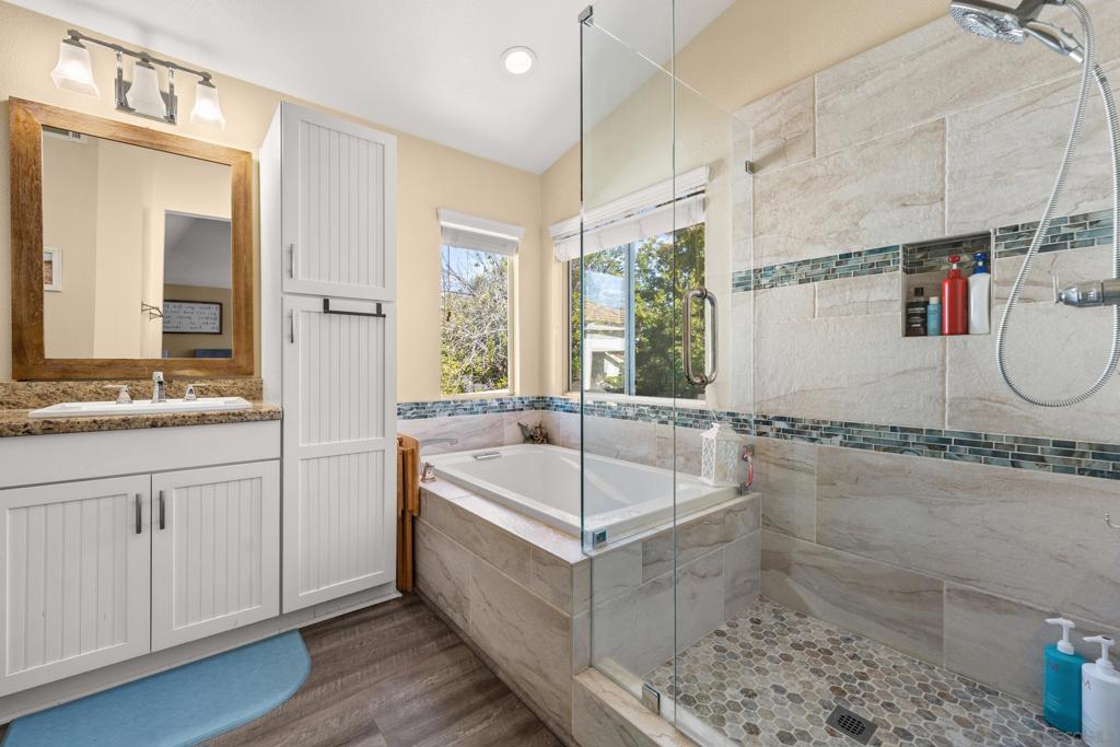 MLS #250041168SD image #15