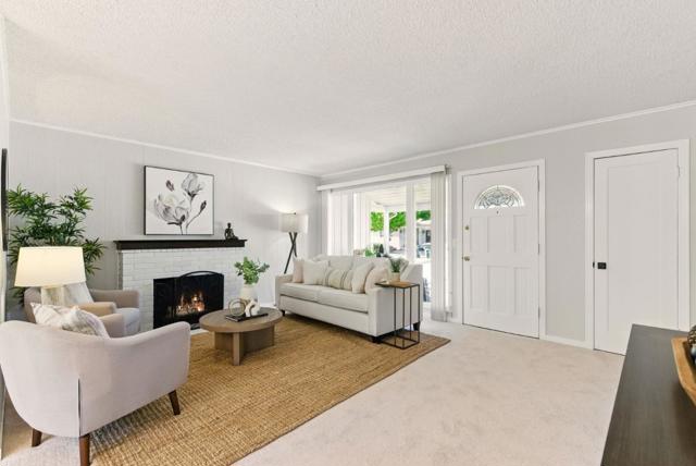 41 Murray Court, Redwood City CA: https://media.crmls.org/mediaz/1568b35b-6978-43a2-a1da-834156a43db0.jpg