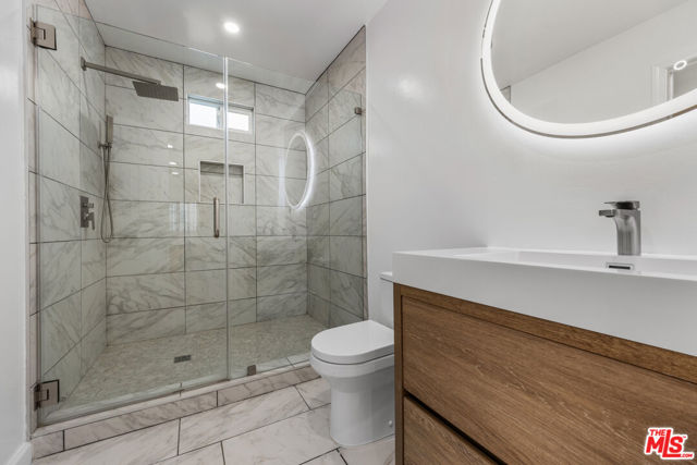 4137 W 58th Place, Los Angeles CA: https://media.crmls.org/mediaz/1569613a-fe66-4fbb-ac80-e42c0635b3ff.jpg