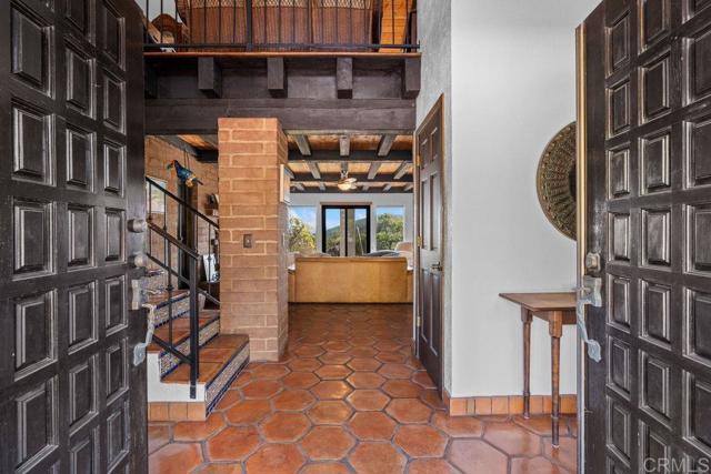 Detail Gallery Image 12 of 68 For 710 Buena Creek Rd, San Marcos,  CA 92069 - 3 Beds | 3/1 Baths