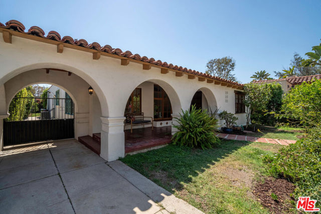 Image 3 for 6426 Hayes Dr, Los Angeles, CA 90048