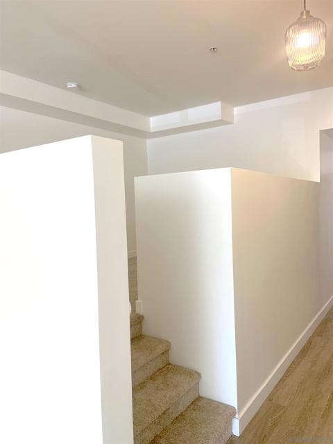 889 Date St, San Diego CA: https://media.crmls.org/mediaz/156cae43-909e-4434-8ec4-e483a0a61ff9.jpg
