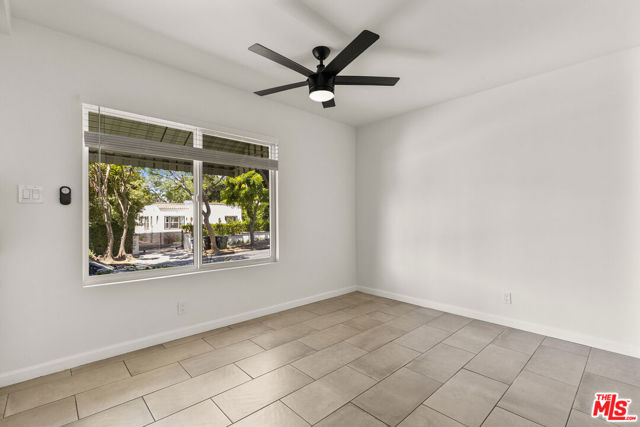 1006 Havenhurst, Los Angeles CA: https://media.crmls.org/mediaz/156d84a5-e24c-4dd7-9e86-15ba2bc958de.jpg