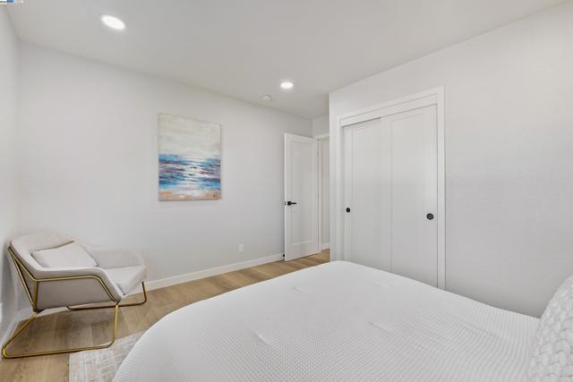4349 La Cosa Ave, Fremont CA: https://media.crmls.org/mediaz/156e8635-6e9b-4b4b-a592-b8a48f53aa19.jpg