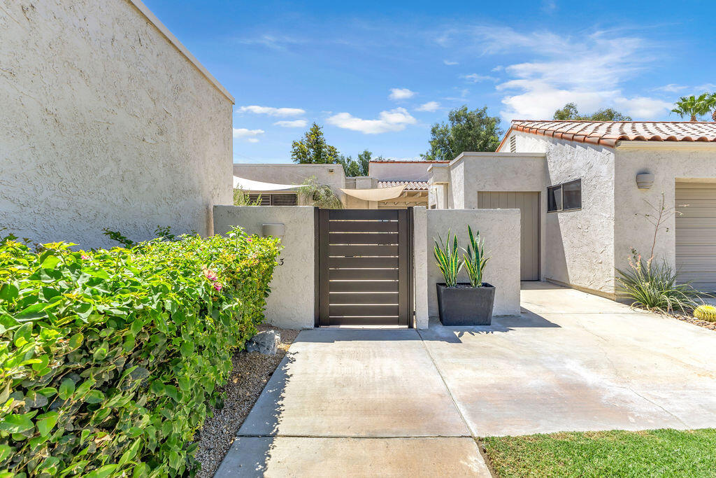 703 Inverness Drive