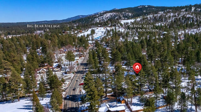 40110 Highland Road, Big Bear CA: https://media.crmls.org/mediaz/1570c8dd-d42a-4954-8966-5776d44fb8e3.jpg