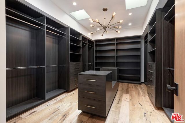 6115 W 6th Street, Los Angeles CA: https://media.crmls.org/mediaz/1571124a-4261-4733-9209-f48ebf371917.jpg
