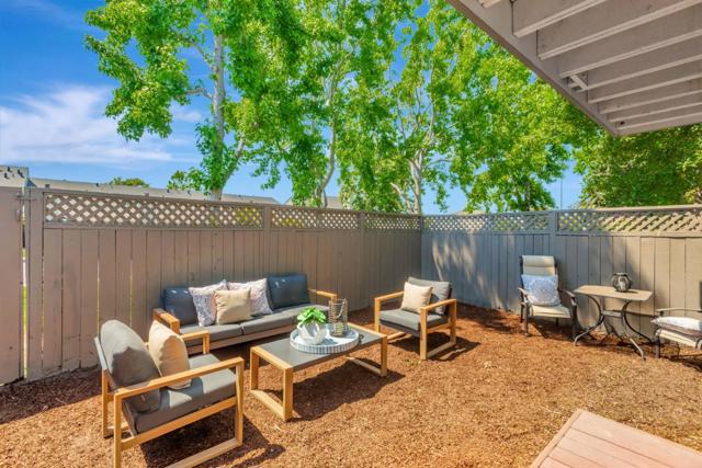856 Erickson Lane, Foster City CA: https://media.crmls.org/mediaz/1571929f-1f17-4597-a652-640e9a32b806.jpg