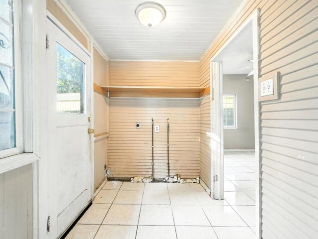 37 Union Street, San Jose CA: https://media.crmls.org/mediaz/1572274d-ade7-45b9-8502-48e09ff79b99.jpg