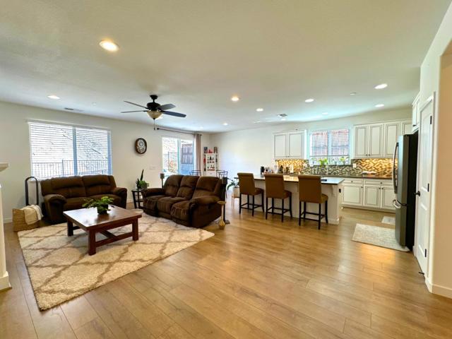 9077 Golf Canyon Drive, Patterson CA: https://media.crmls.org/mediaz/1576b93d-6ad3-4e16-8688-127b8476c088.jpg