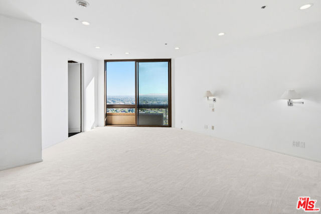 10430 Wilshire Boulevard, 1505 photo 7