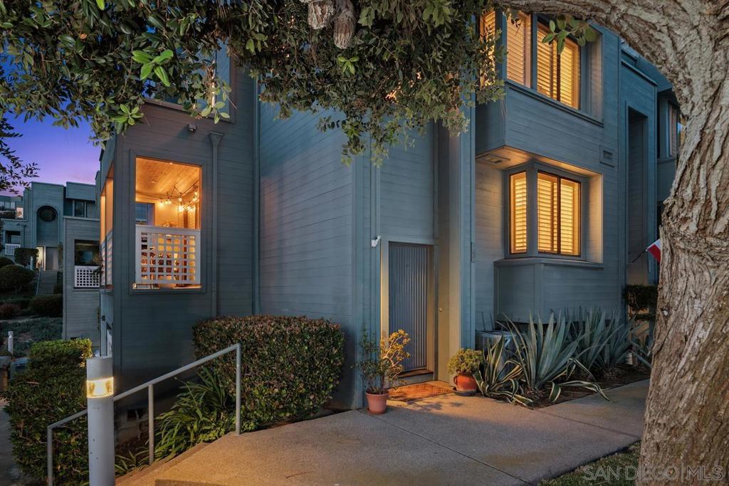 964 Intrepid Court - photo 3