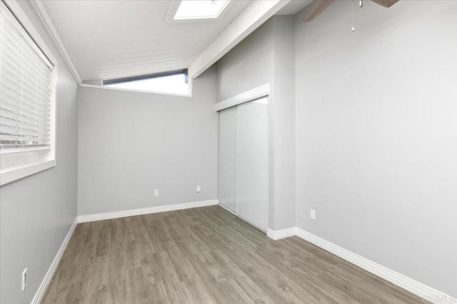 Detail Gallery Image 9 of 17 For 513 Rosemont St, La Jolla,  CA 92037 - 2 Beds | 1 Baths