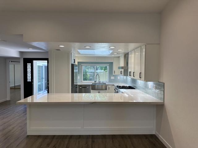 1113 Silver Oak Court, San Jose CA: https://media.crmls.org/mediaz/15783f44-20ee-4dca-a72f-b98ed6134f0c.jpg