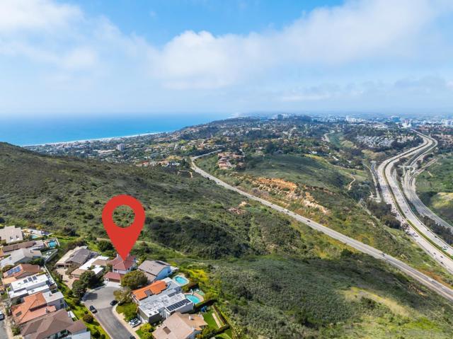 6675 Caminito Lindrick, La Jolla CA: https://media.crmls.org/mediaz/1579336a-c845-4431-806c-98430d48c093.jpg