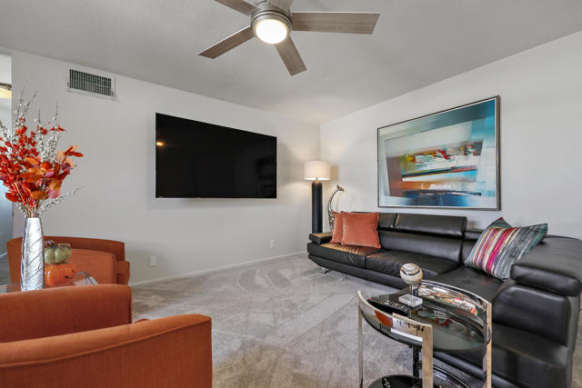 Image 16 of 44 For 72351 Willow Street 1309