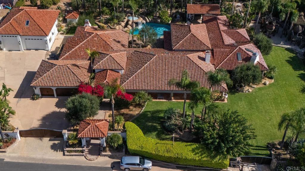 647 Crest Drive