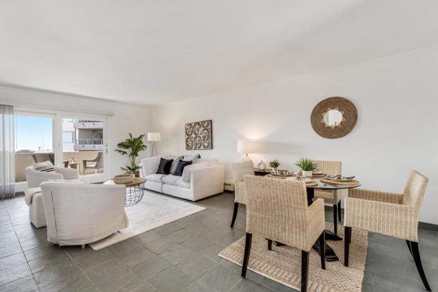 880 West Cliff Drive, Santa Cruz CA: https://media.crmls.org/mediaz/157ca1b0-d5b9-4170-8291-b0453a77dac6.jpg