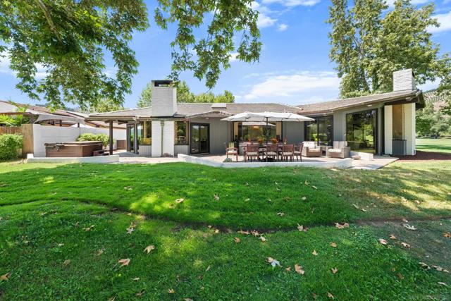 32676 Taspa Ct, Pauma Valley CA: https://media.crmls.org/mediaz/157d1103-3de5-480b-9852-93ea39436e32.jpg