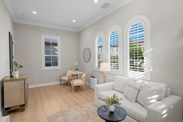 6210 Summit Crest Cir, San Diego CA: https://media.crmls.org/mediaz/157d78e9-6813-415f-a68e-63be27ba3a23.jpg