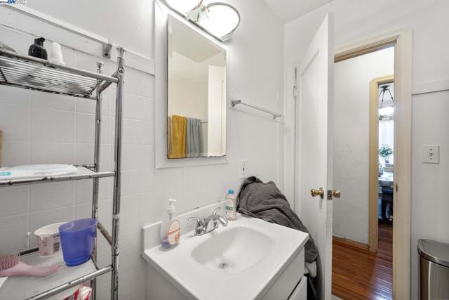 Image 38 of 42 For 883 46th St  