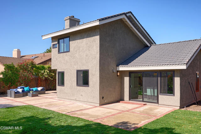 574 Nicole Drive, Newbury Park CA: https://media.crmls.org/mediaz/157ff01c-97bb-44c5-affa-6ac6fd96f245.jpg