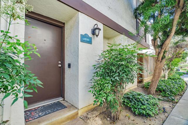 7145 Rouse Court, San Jose CA: https://media.crmls.org/mediaz/15800a68-4246-4da2-868e-70de899a2e9b.jpg