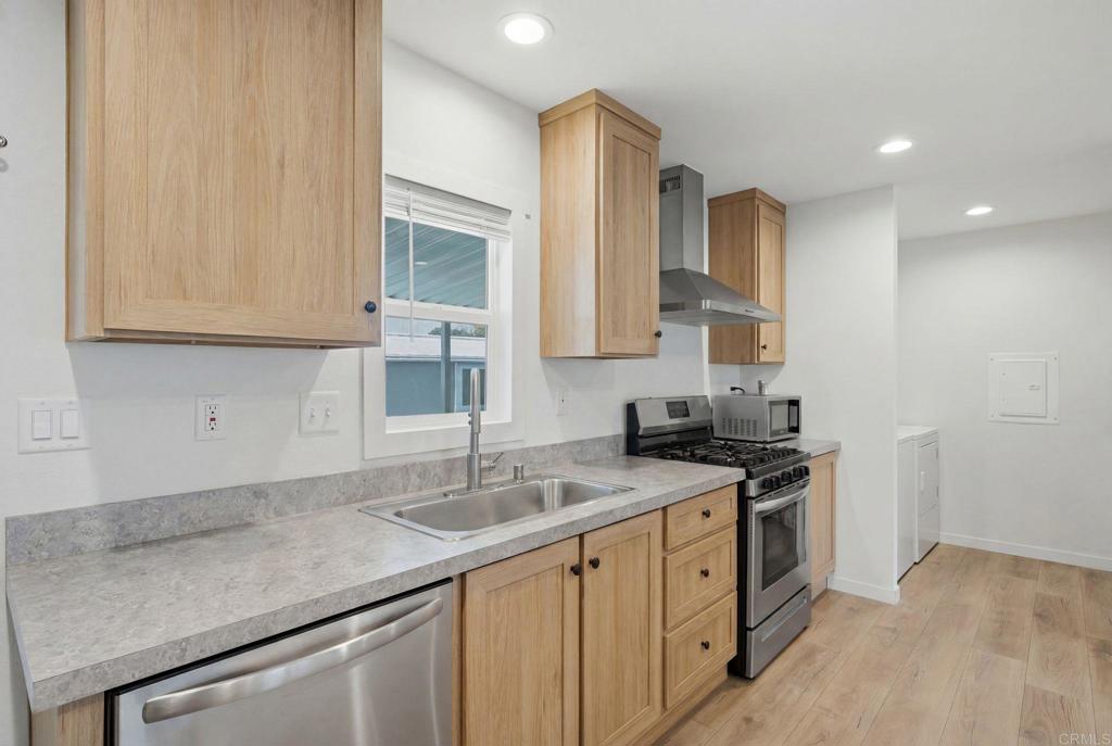2700 Valley Parkway - photo 6
