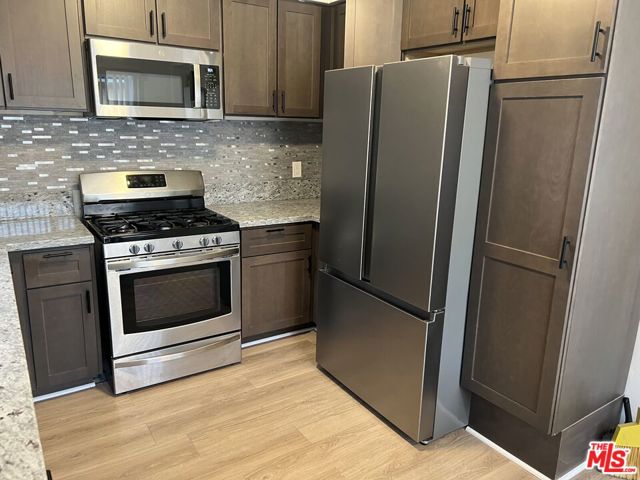 4144 W 129th Street, Hawthorne CA: https://media.crmls.org/mediaz/15824d60-9747-4b56-8f6e-178f24b170f0.jpg