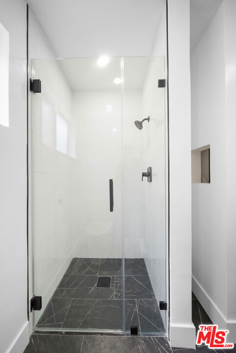 605 San Vicente Boulevard, Santa Monica CA: https://media.crmls.org/mediaz/158273ff-2a9e-4a57-a00b-4b24798049be.jpg