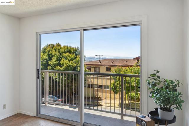 2 Panoramic Way, Berkeley CA: https://media.crmls.org/mediaz/1583448e-0318-4ea2-8a7f-55be2c25a936.jpg
