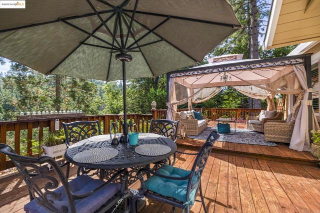 20581 Gerber Rd, Tuolumne CA: https://media.crmls.org/mediaz/158377af-ae98-4626-9f47-1974900f5868.jpg