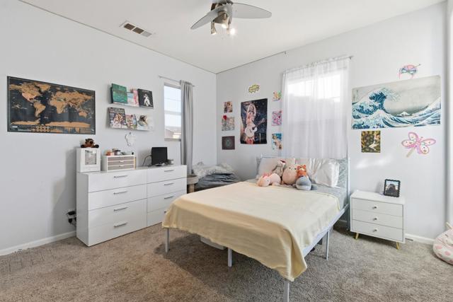 Image 10 of 27 For 653 Calle Vibrante