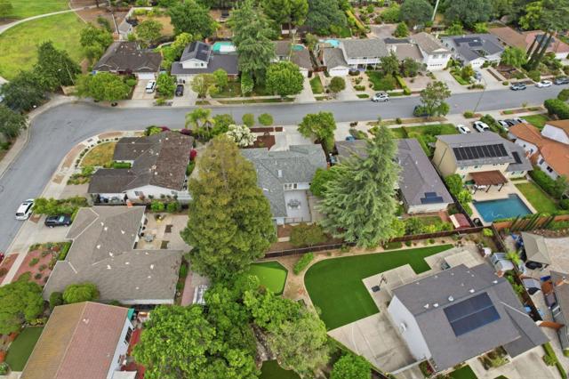 Image 34 of 44 For 7027 Brooktree Way