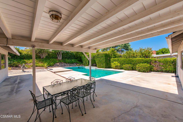 7031 Deveron Ridge Road, West Hills CA: https://media.crmls.org/mediaz/1585d5c5-9cf9-43f0-87ea-e28157e844d0.jpg