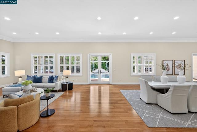 Image 18 of 60 For 3 Brooktree Dr