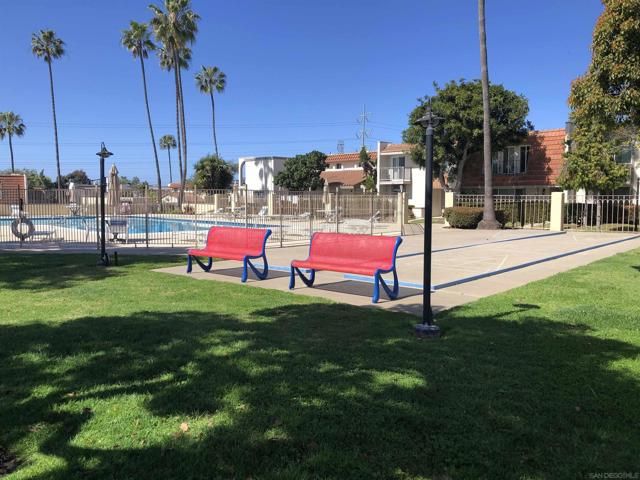 5217 Mount Alifan Dr, San Diego CA: https://media.crmls.org/mediaz/158812ee-5041-421b-b147-3becfbfed559.jpg