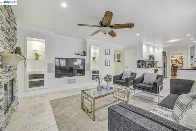 Image 10 of 57 For 796 Posada Way