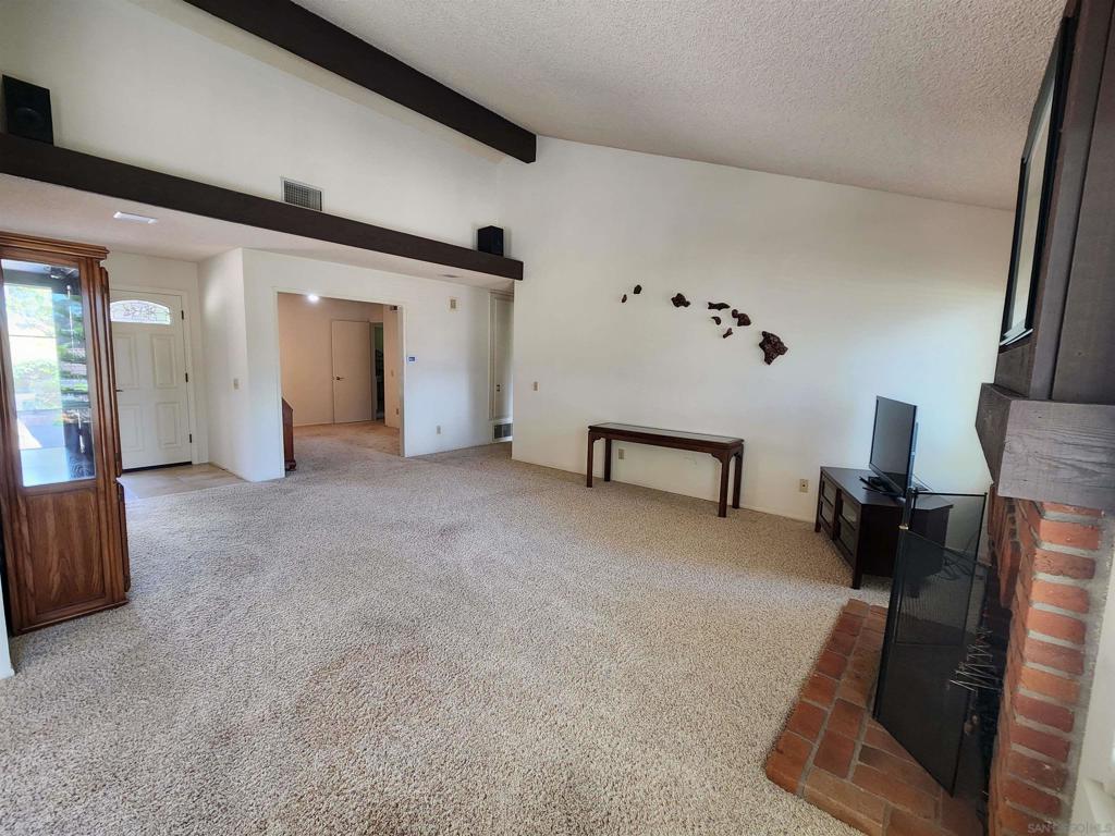723 Santa Camelia - photo 8
